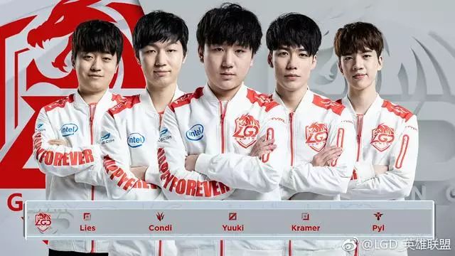 而本次的男 而本次的男